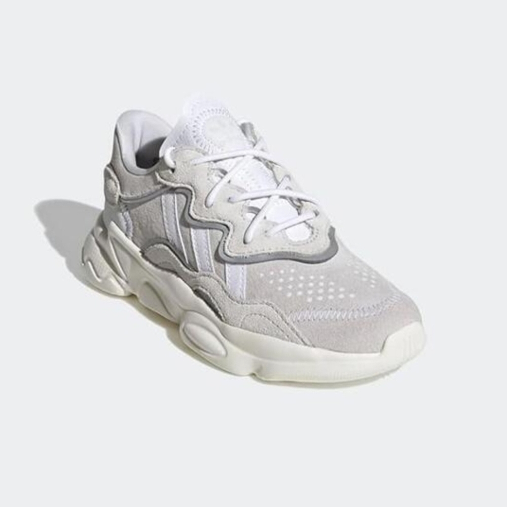 Adidas kids Black and White Sneakers